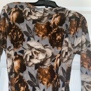 Posh peanut women’s robe